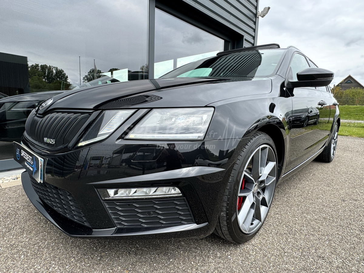 SKODA OCTAVIA RS -BACQUET/TOIT OUVRANT-