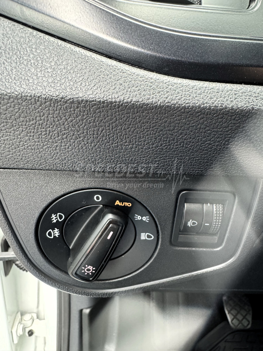 VW POLO -CARPLAY/REGULATEUR-