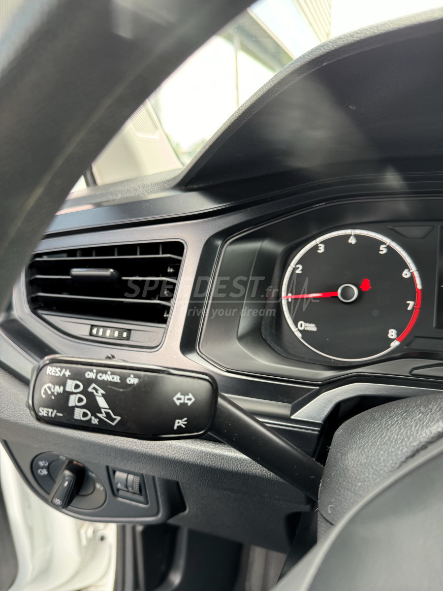 VW POLO -CARPLAY/REGULATEUR-