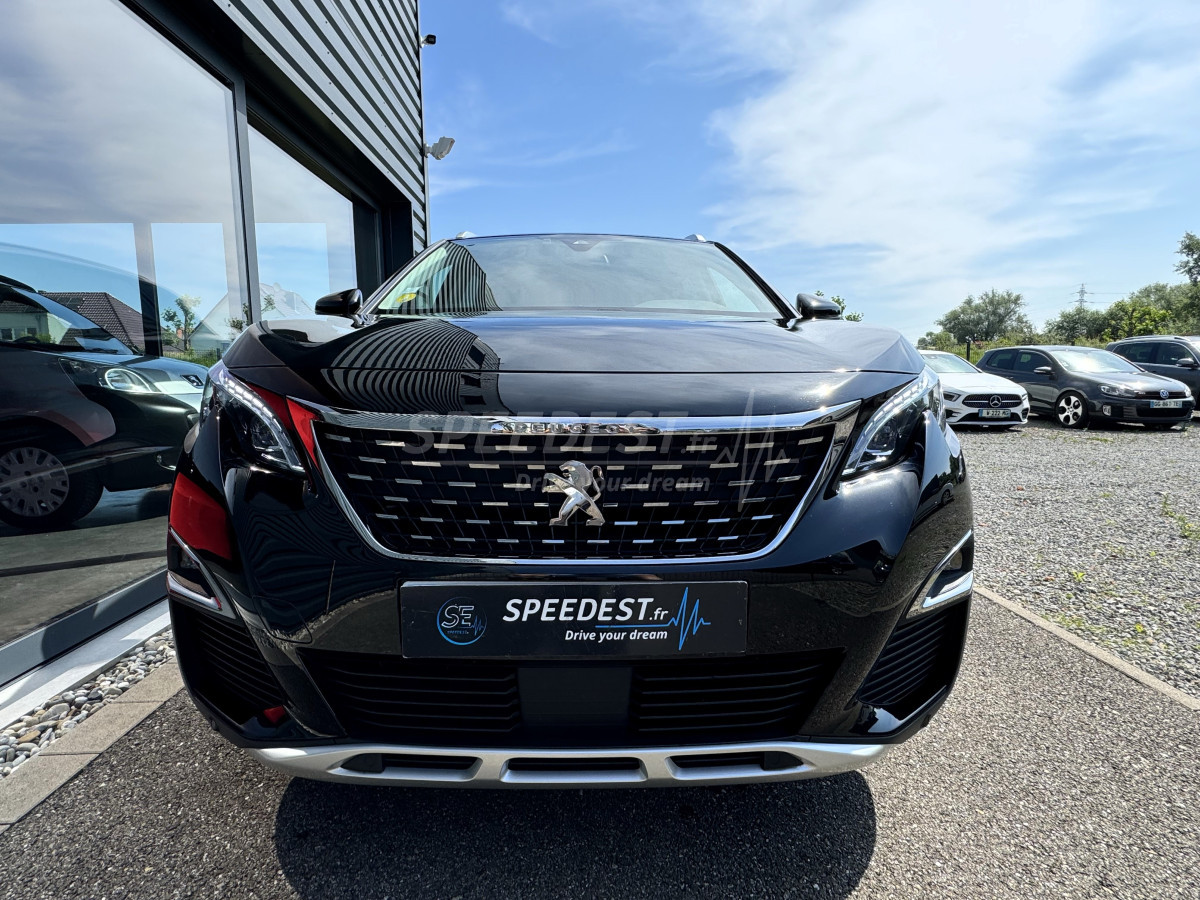 PEUGEOT 3008 -ALLURE-