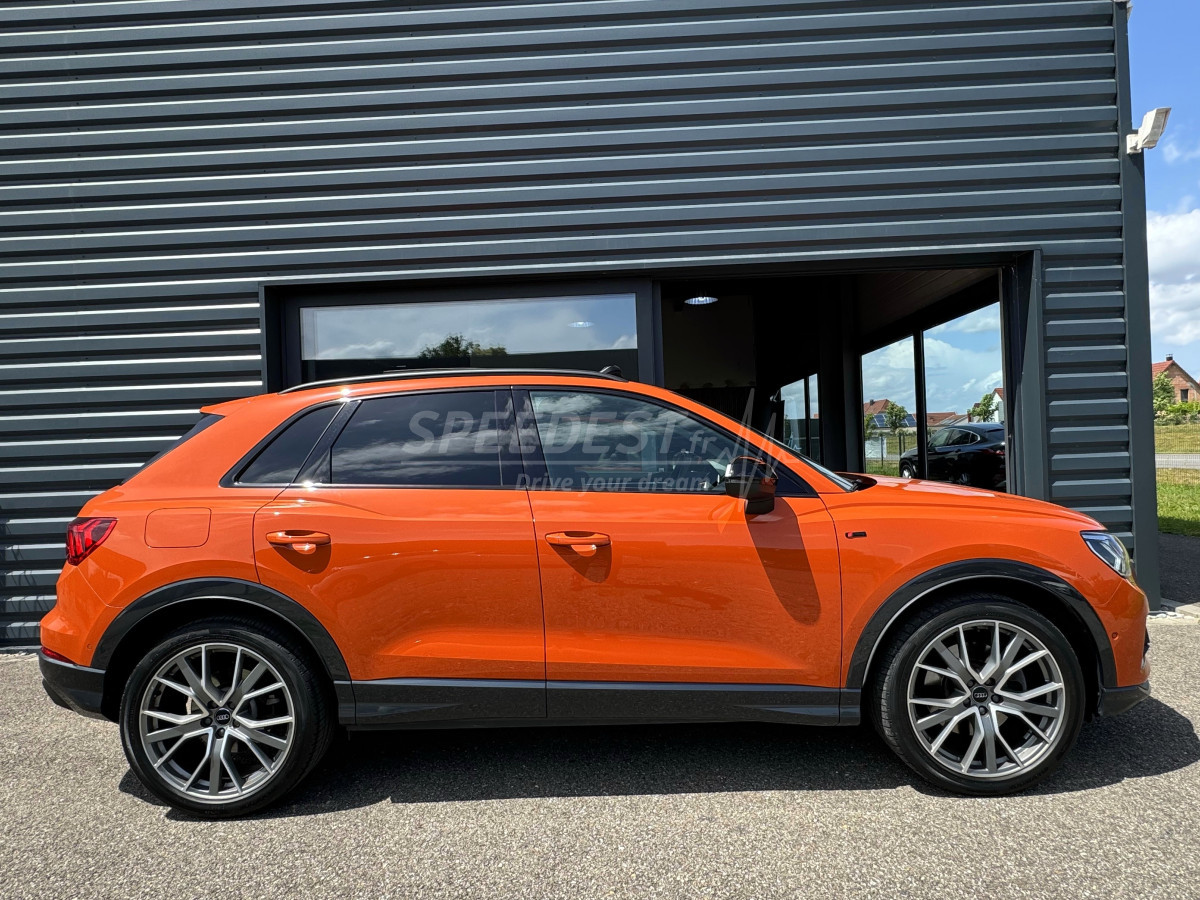 AUDI Q3 SLINE -SURREQUIPE-