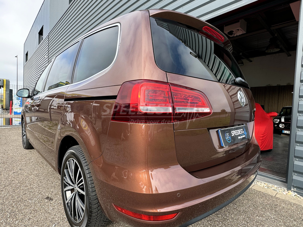 VW SHARAN -SUREEQUIPE-