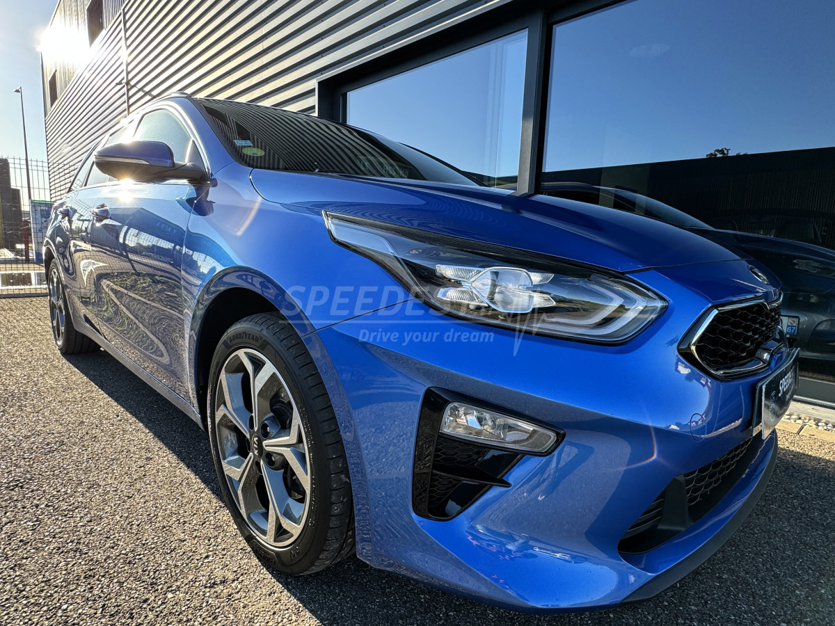 KIA CEED GT -SUREEQUIPE-