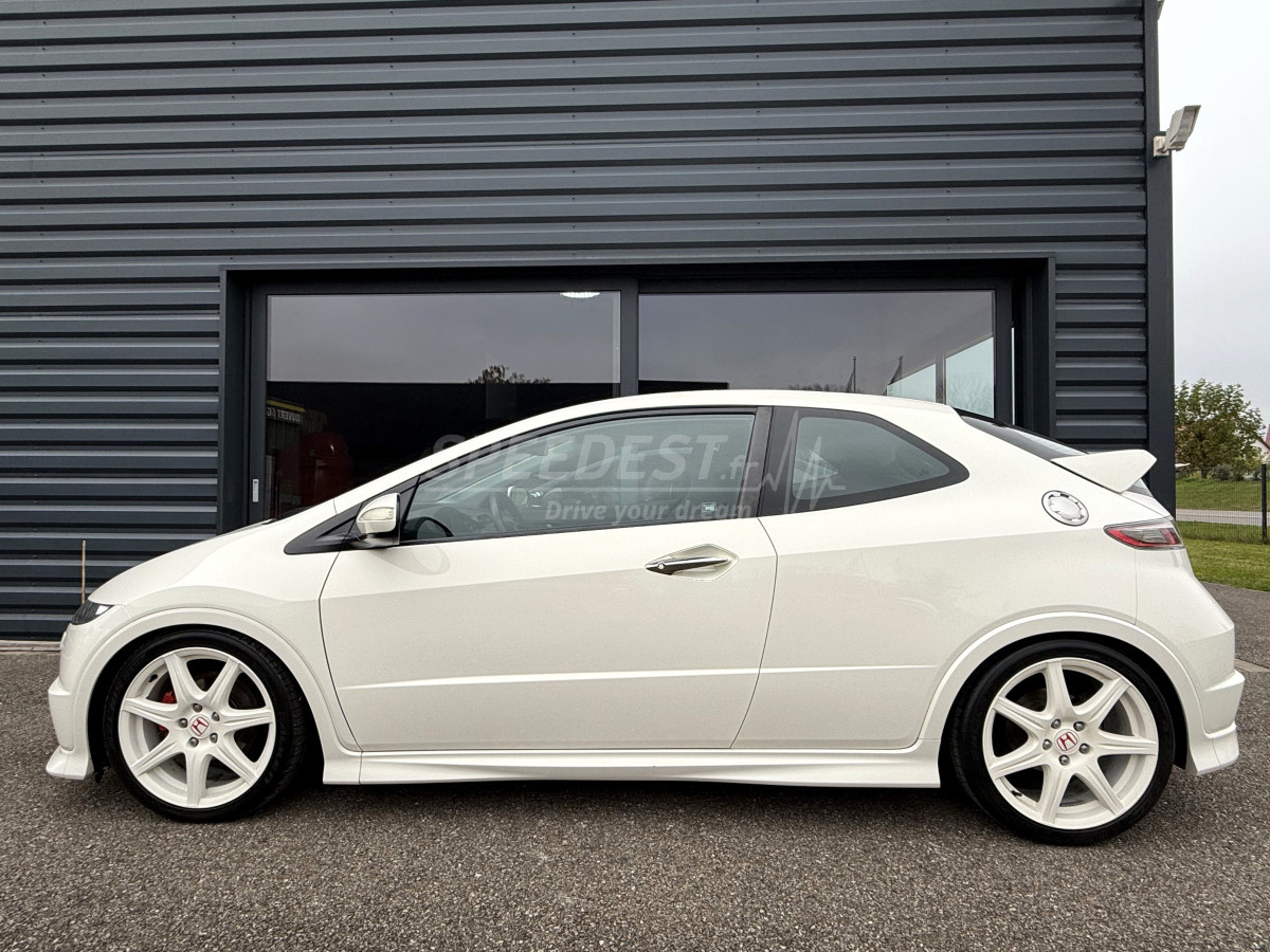 CIVIC TYPE R -EDITION WHITE / COLLECTOR!-