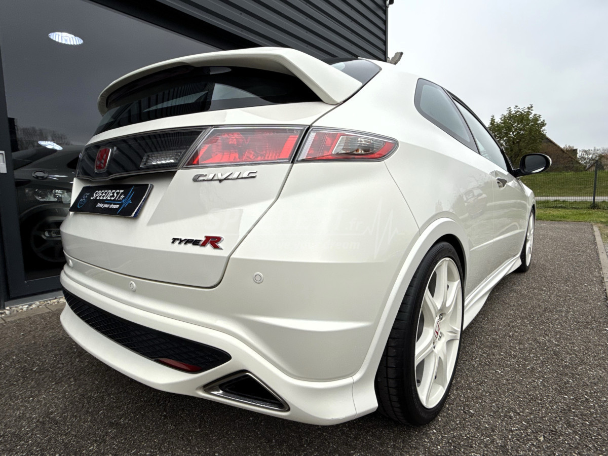 CIVIC TYPE R -EDITION WHITE / COLLECTOR!-