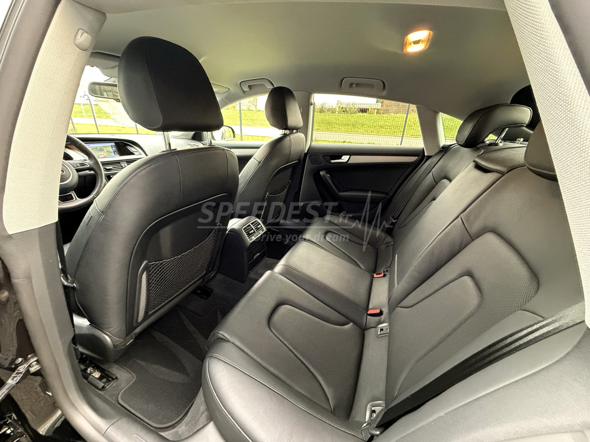 AUDI A5 SPORTBACK SLINE