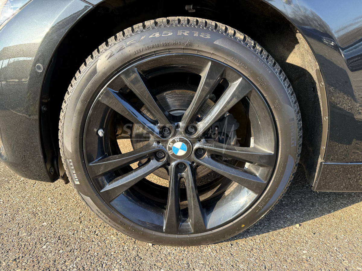 BMW 318D SPORT -SUIVI BMW-